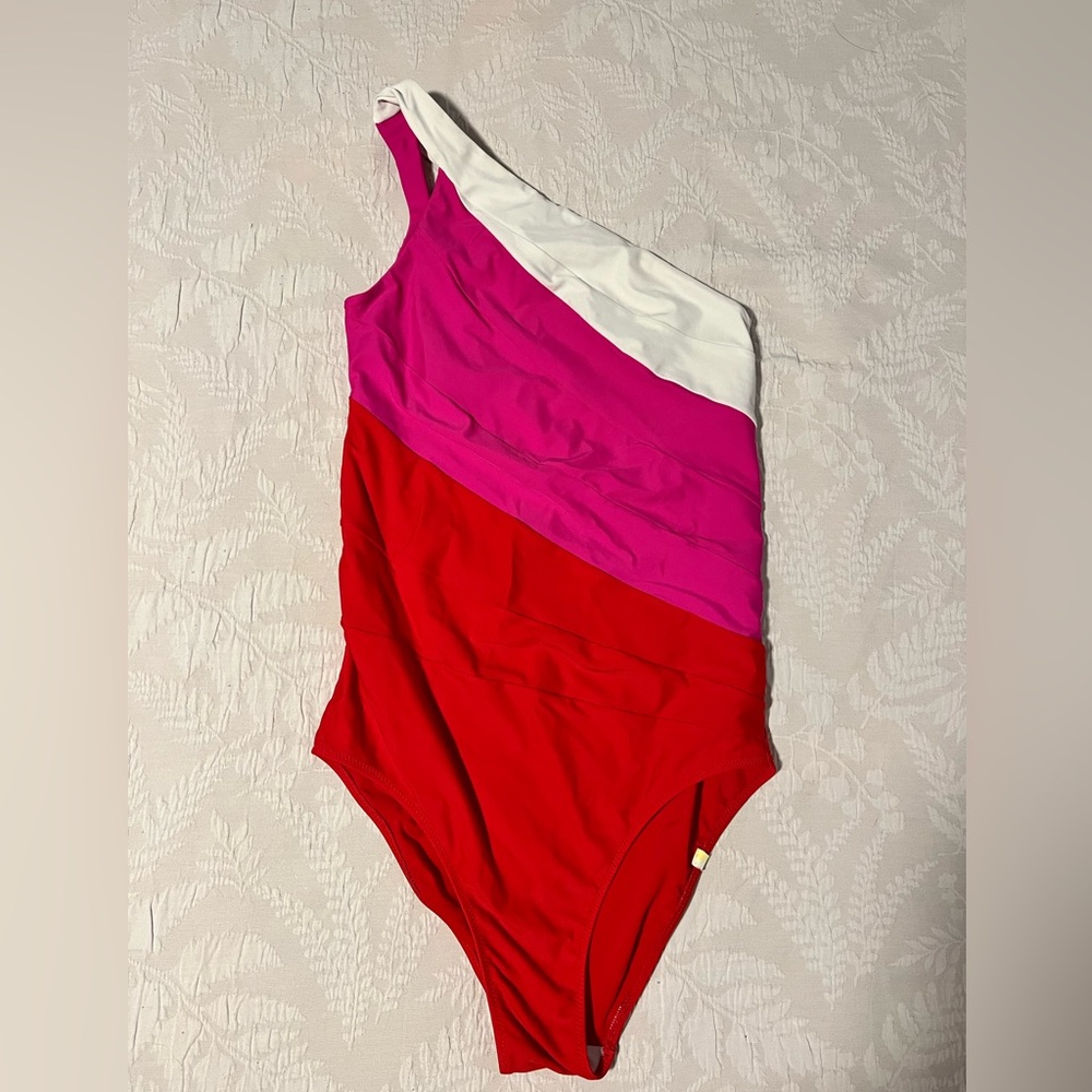 Stylish One-Shoulder Red and Pink Swimsuit